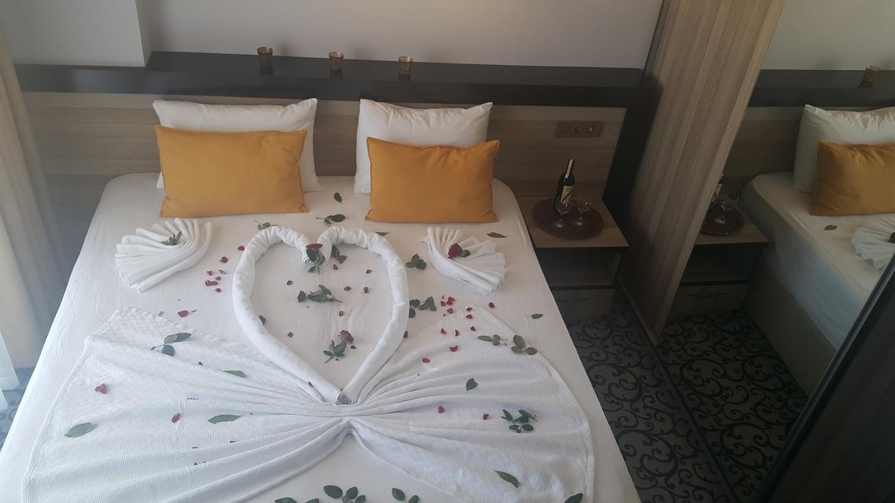 Elisa Hotel Ayvalik Luaran gambar